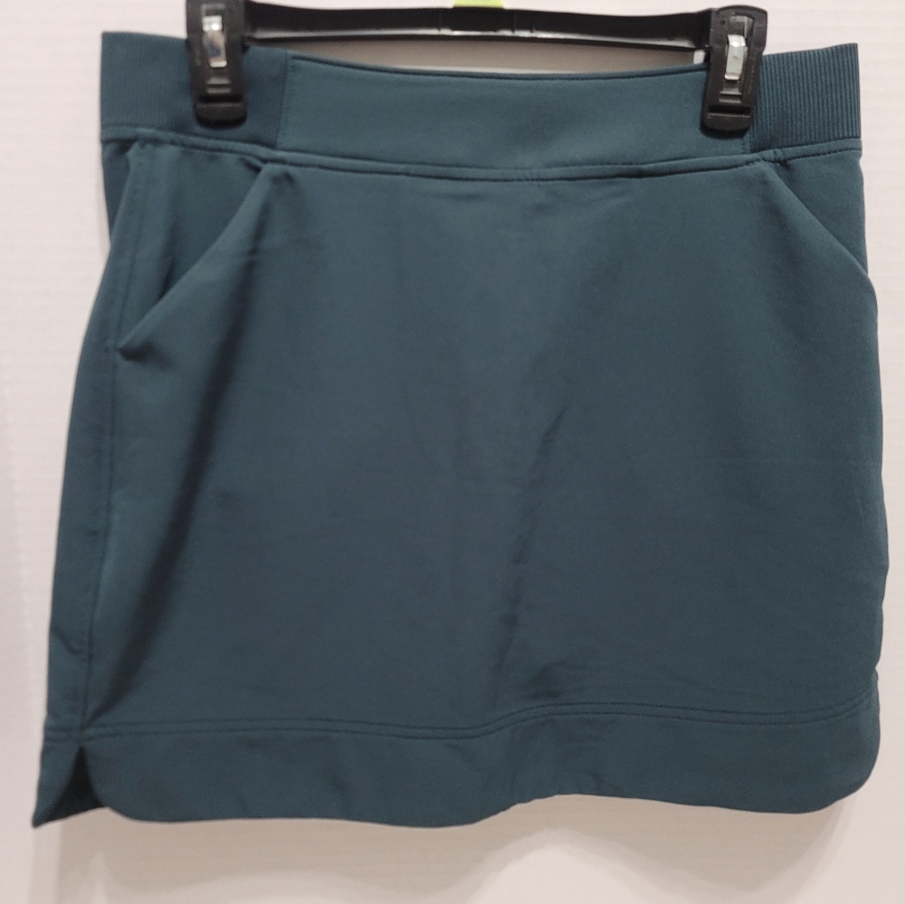 32 Degrees Cool Women's Polyester Spandex Skort Size Small